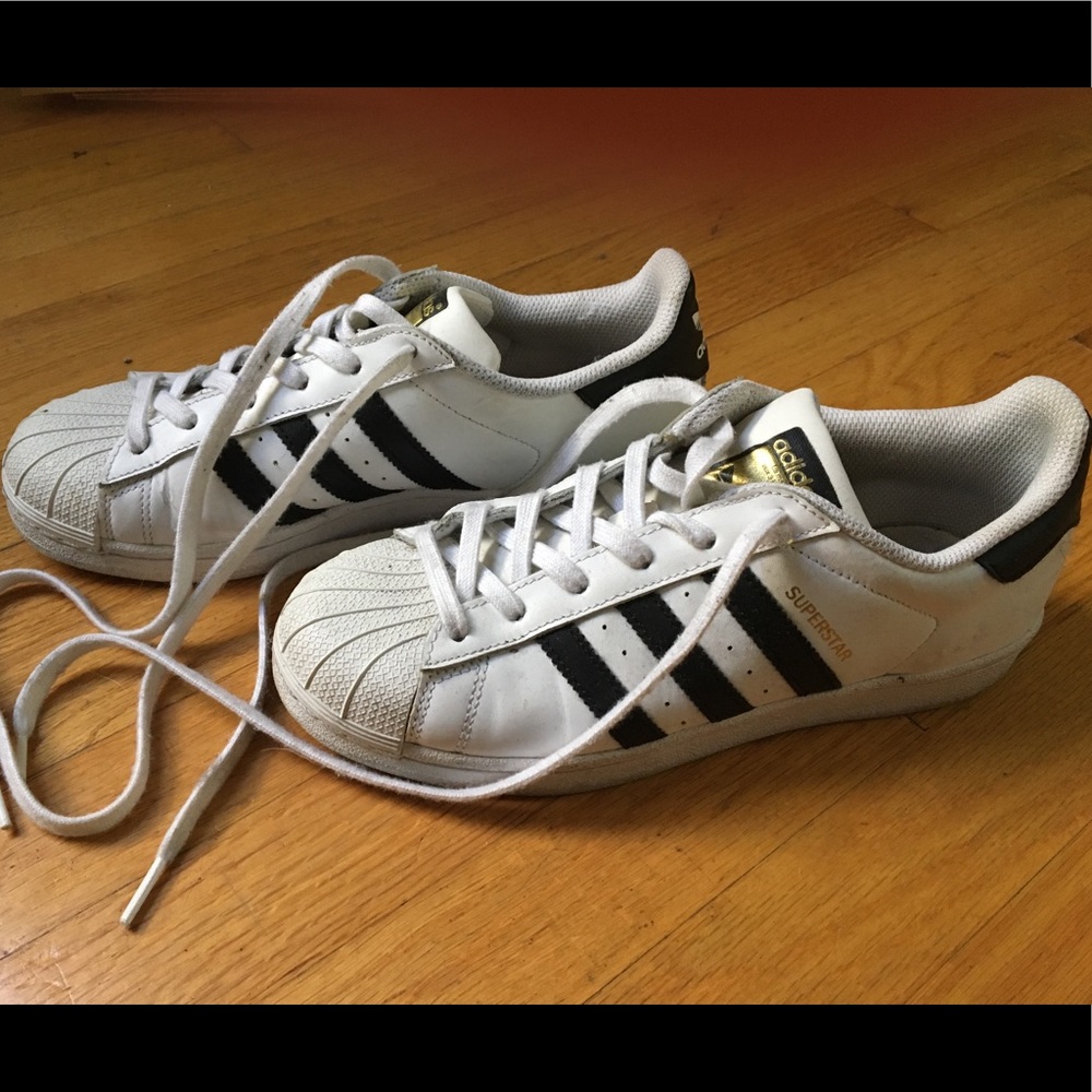 Adidas Superstar Sneakers